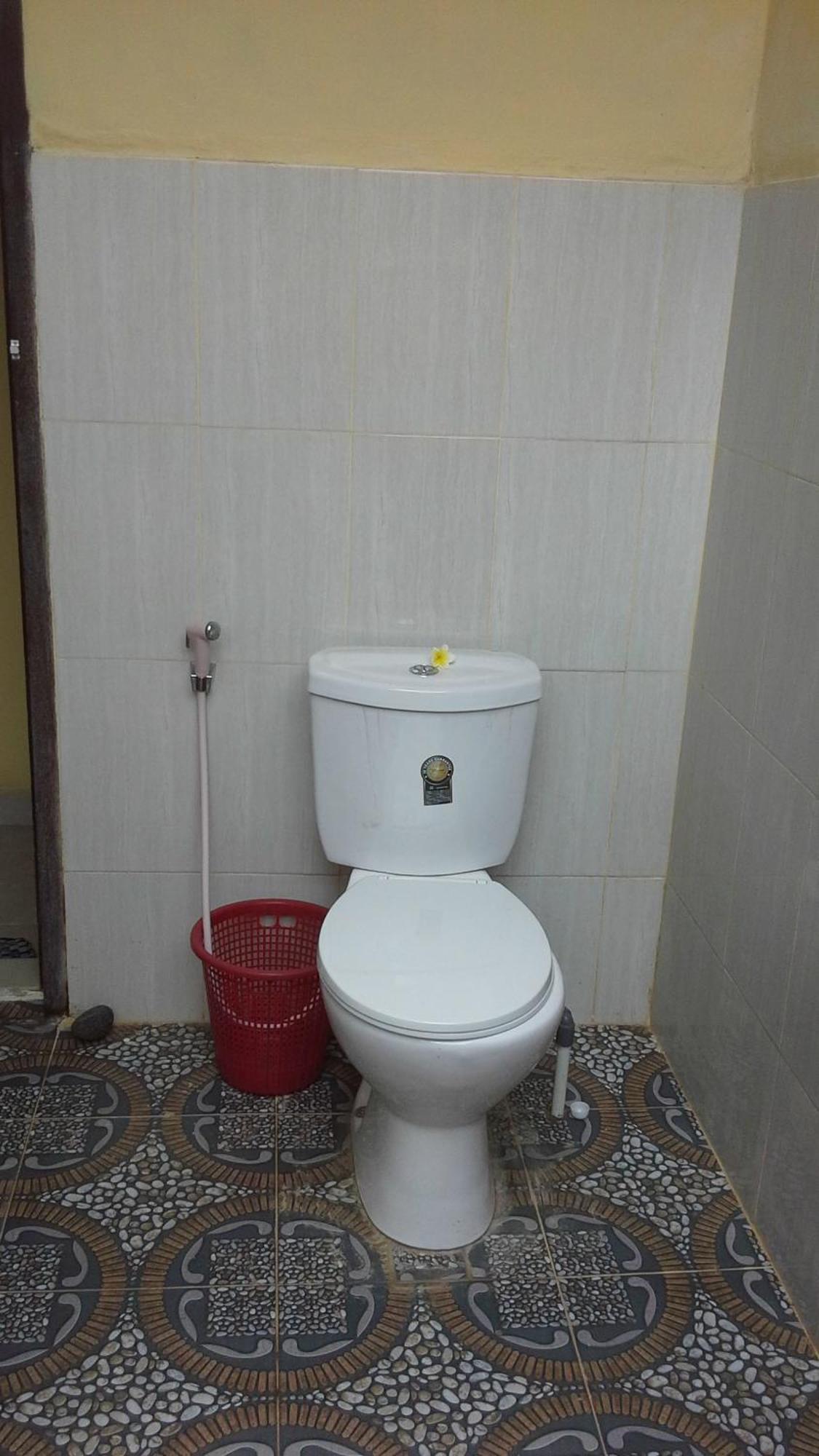 Rumahku Homestay Амед Номер фото